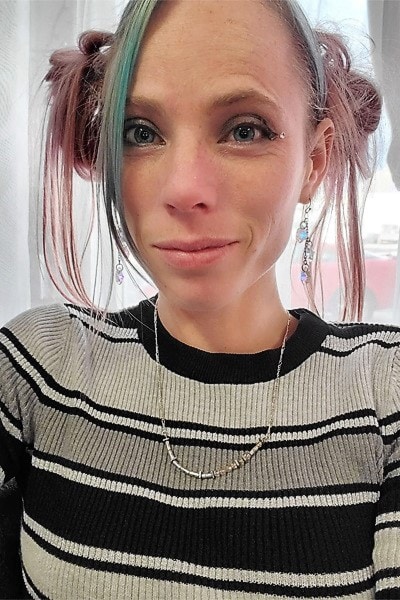kat-b Kat Benson