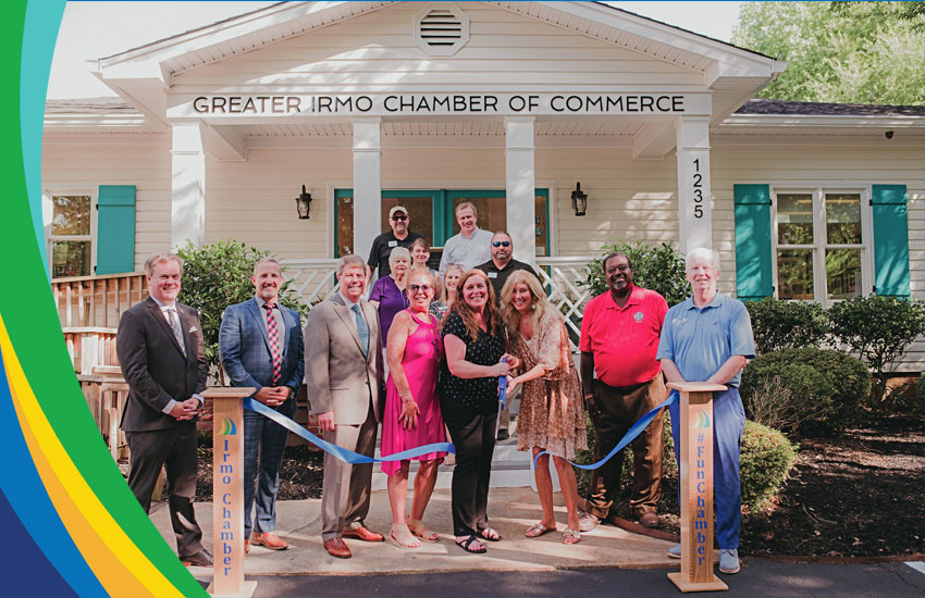 greater-irmo-chamber-of-commerce-the-fun-chamber Chamber members ribbon cutting for the opening of the new Irmo Chamber building.
